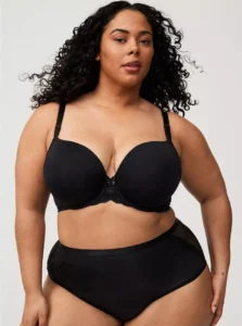 Torrid plus size bra with seamless cups and underwire support