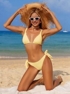 ZAFUL Women’s Floral Print Triangle String High Cut Bikini Set