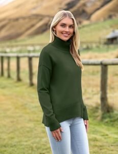 Cozy turtleneck sweater outfit for women
